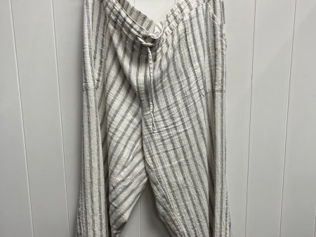 Pants Cropped By Liz Claiborne In Grey & White, Size: Xl Supply