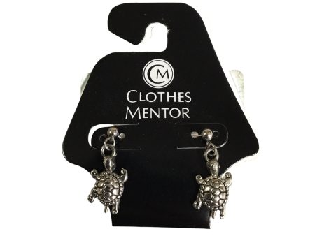 EARRINGS DANGLE DROP    CLOTHES MENTOR in SILVER Sale